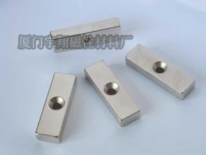 高質量工業(yè)鐵氧體磁鐵